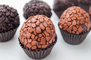 Brigadeiro Gourmet – Receitas Verdadeiras, Dicas, Técnicas.