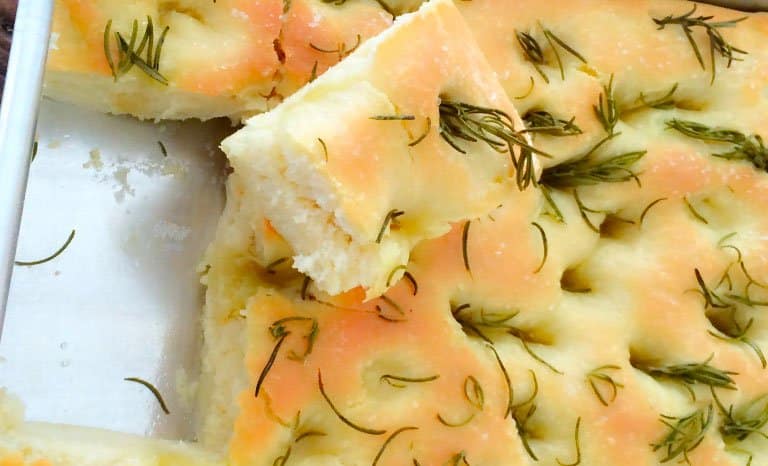 focaccia alecrim