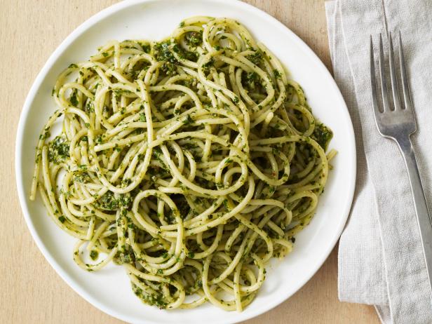 macarrao com pesto