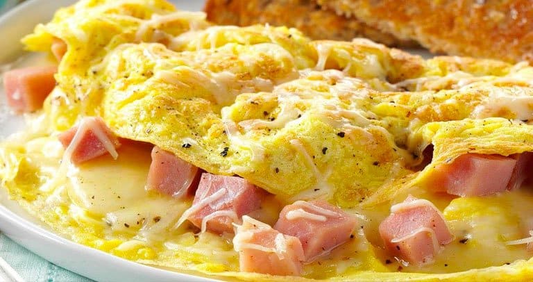 omelete de preseunto e queijo