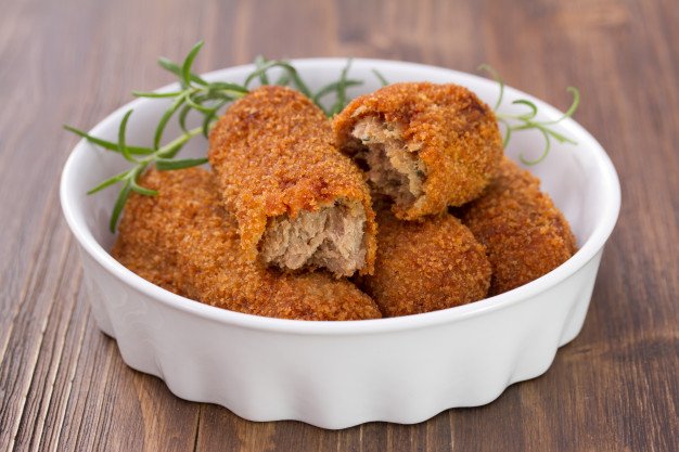 Receita de croquete de carne com milho