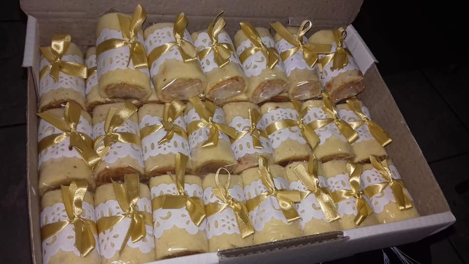 mini bolo de rolo