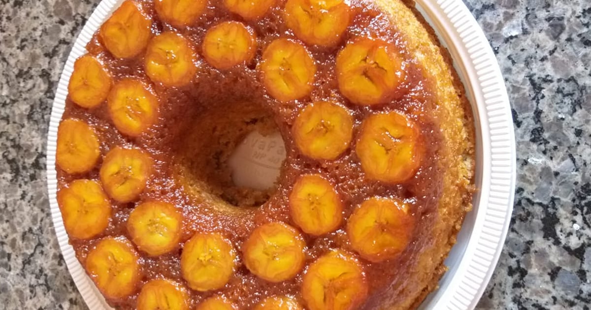 Receita de Bolo de Banana com calda caseiro tradicional