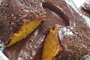 bolo vulcao de cenoura