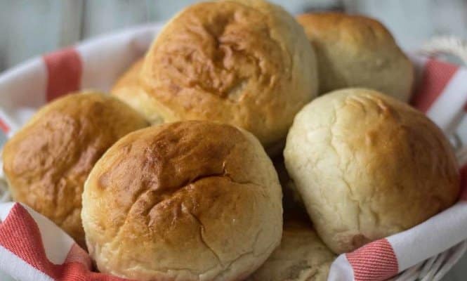 Receita de mini pão caseiro