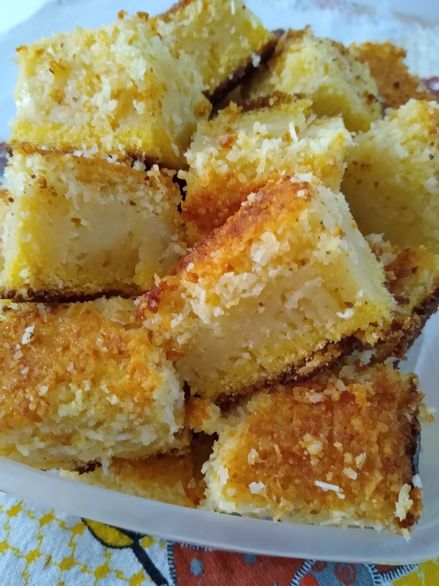 bolo de macaxeira com coco