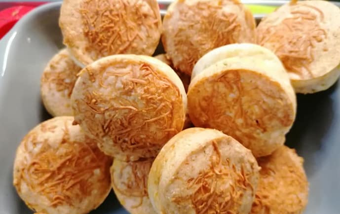 pao de queijo recheado