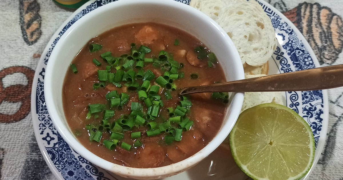 caldo de feijão cremoso