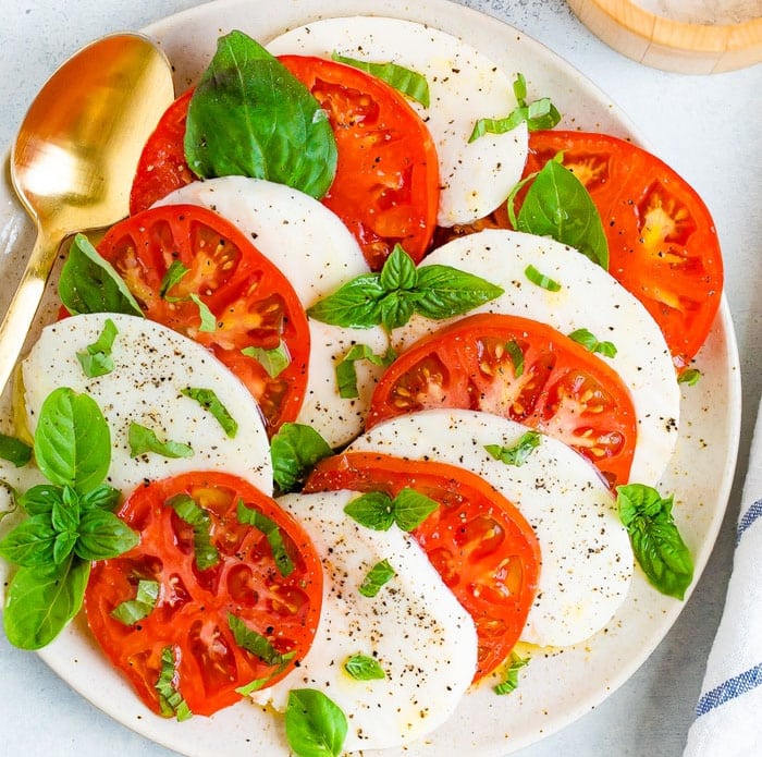 receita salada caprese