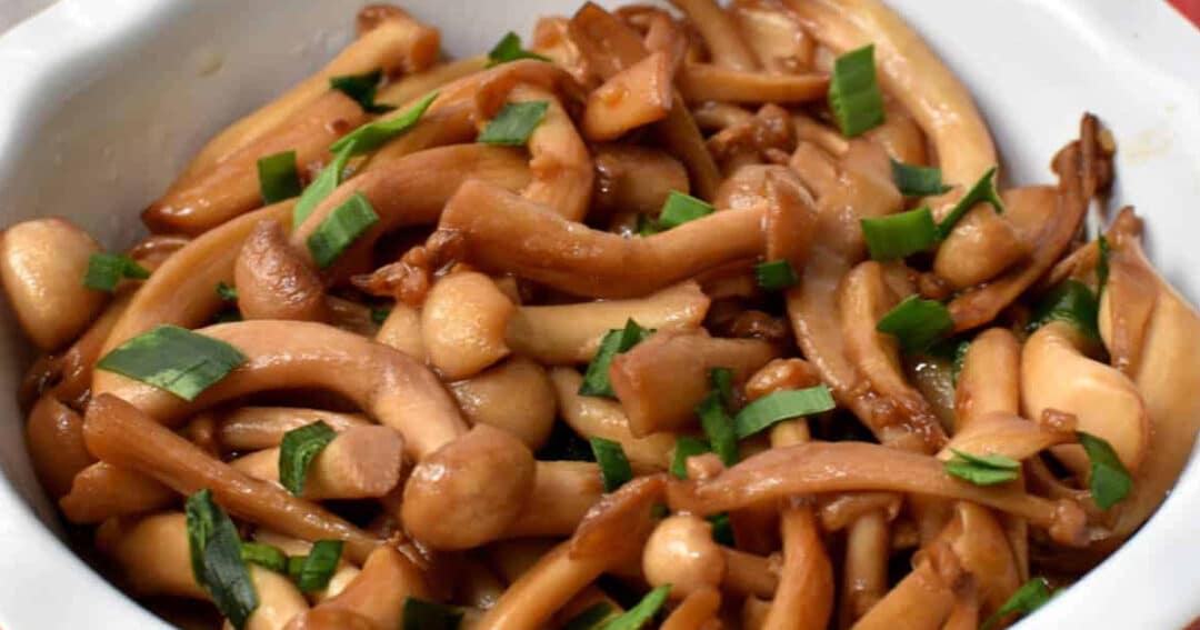 Shimeji na Manteiga Confeiteira